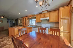 908 Chester, Cranberry Township, PA 16066 - Photo 11