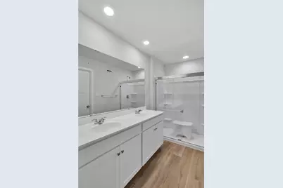 126 Scotland Ln, Harmony Boro, PA 16037 - Photo 27