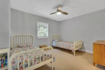 166 Eric Dr, Brighton Township, PA 15009 - Photo 21