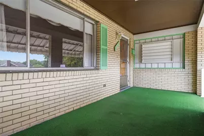 2623 Woodstock Pl, Pittsburgh, PA 15218 - Photo 5