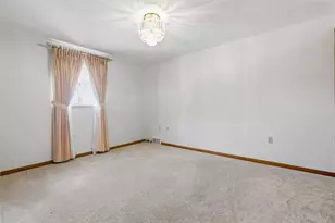 2623 Woodstock Pl, Pittsburgh, PA 15218 - Photo 25
