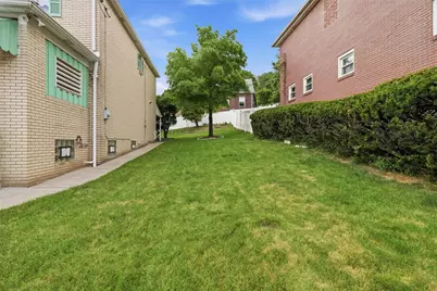 2623 Woodstock Pl, Pittsburgh, PA 15218 - Photo 31