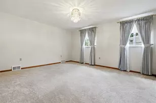 2623 Woodstock Pl, Pittsburgh, PA 15218 - Photo 19