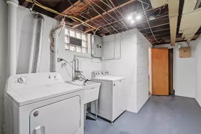 2623 Woodstock Pl, Pittsburgh, PA 15218 - Photo 35