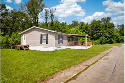 424 Castle Rd, Chartiers, PA 15301 - Photo 3