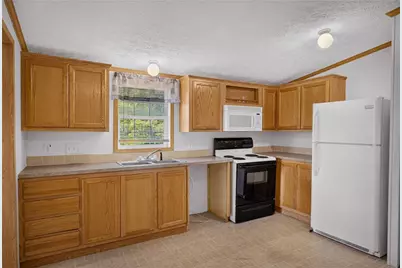 424 Castle Rd, Chartiers, PA 15301 - Photo 13