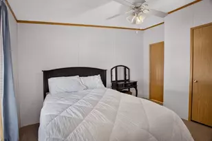 424 Castle Rd, Chartiers, PA 15301 - Photo 19