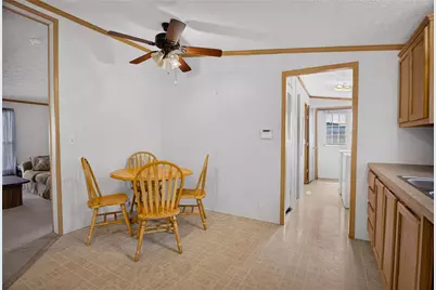 424 Castle Rd, Chartiers, PA 15301 - Photo 11