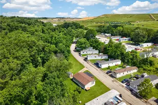 424 Castle Rd, Chartiers, PA 15301 - Photo 31
