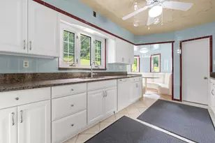 927 McNeilly Rd, Pittsburgh, PA 15226 - Photo 7