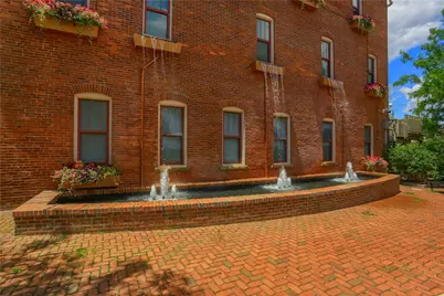 528 Lawrence Ave, Ellwood City, PA 16117 - Photo 7