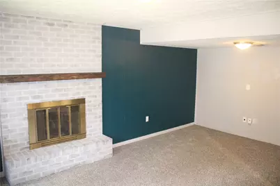 106 Larchwood Dr, Wilkins Township, PA 15145 - Photo 13