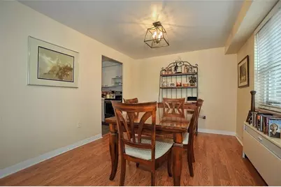 4625 Fifth Ave #211, Pittsburgh, PA 15213 - Photo 9