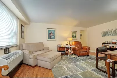 4625 Fifth Ave #211, Pittsburgh, PA 15213 - Photo 5