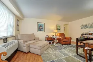 4625 Fifth Ave, Pittsburgh, PA 15213 - Photo 5