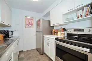 4625 Fifth Ave, Pittsburgh, PA 15213 - Photo 11