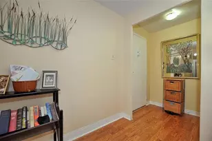 4625 Fifth Ave, Pittsburgh, PA 15213 - Photo 3