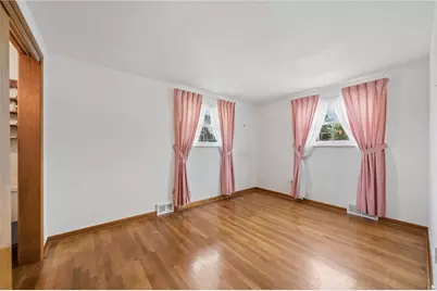 511 Newport Drive, Hempfield Township, PA 15601 - Photo 19