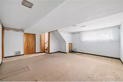 511 Newport Drive, Hempfield Township, PA 15601 - Photo 25