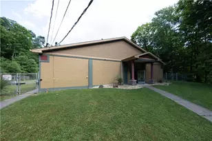 103 Cranston Dr, Moon/Crescent Twp, PA 15108 - Photo 23