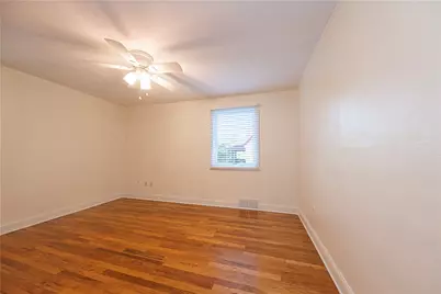 22 Herbst Rd, Kennedy Township, PA 15108 - Photo 11