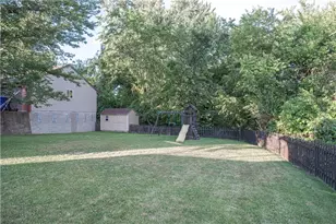 22 Herbst Rd, Kennedy Township, PA 15108 - Photo 31