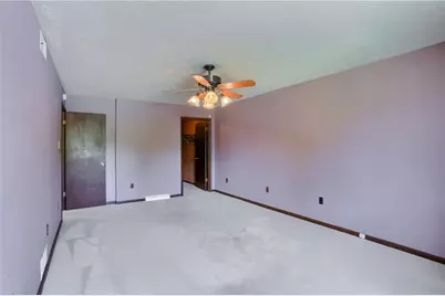 106 Colonial Way, Center Township, PA 15001 - Photo 27