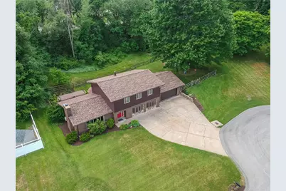 106 Colonial Way, Center Township, PA 15001 - Photo 3