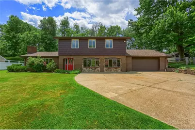 106 Colonial Way, Center Township, PA 15001 - Photo 1
