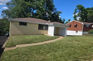 3003 Harmening Ave, Pittsburgh, PA 15227 - Photo 3