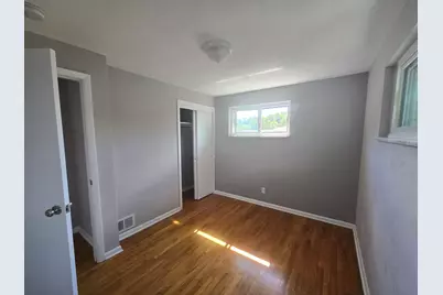 3003 Harmening Avenue, Pittsburgh, PA 15227 - Photo 13
