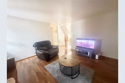 800 Ellsworth Ave, Jeannette, PA 15644 - Photo 11