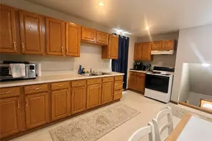 800 Ellsworth Ave, Jeannette, PA 15644 - Photo 21