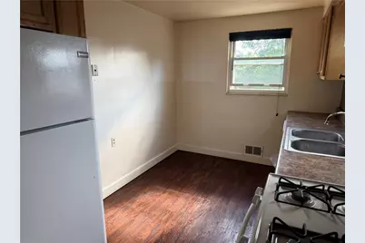 1677 Dunluce Drive, Pittsburgh, PA 15037 - Photo 15