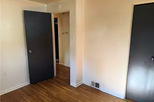 1677 Dunluce Dr, Pittsburgh, PA 15037 - Photo 23