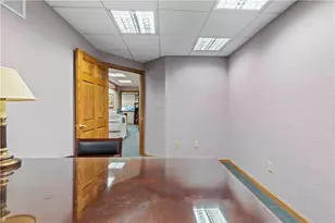 5824 Library Rd, Bethel Park, PA 15102 - Photo 11