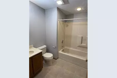 2114 Murray Ave #2nd floor, Pittsburgh, PA 15217 - Photo 7