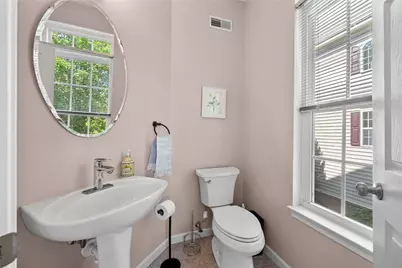 325 Wealdstone Rd, Cranberry Township, PA 16066 - Photo 9