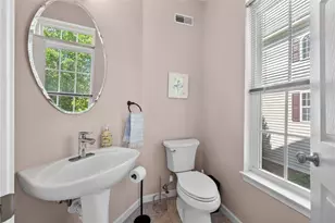 325 Wealdstone Rd, Cranberry Township, PA 16066 - Photo 9