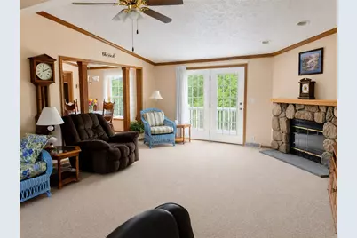 110 Meadow Street, Buffalo Township, PA 16055 - Photo 7