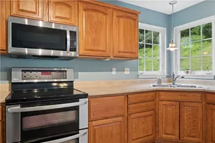 801 Norwegian Spruce Dr, Adams Township, PA 16046 - Photo 13
