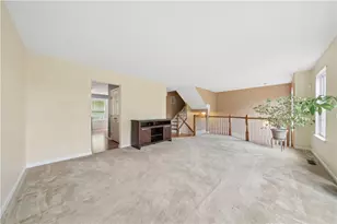 801 Norwegian Spruce Dr, Adams Township, PA 16046 - Photo 7