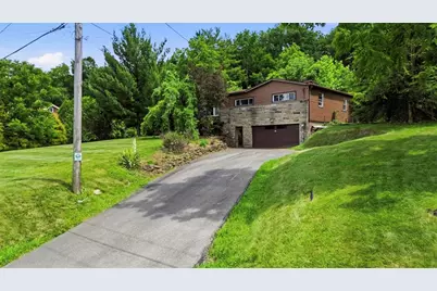452 E McMurray Ct, Peters Township, PA 15317 - Photo 1