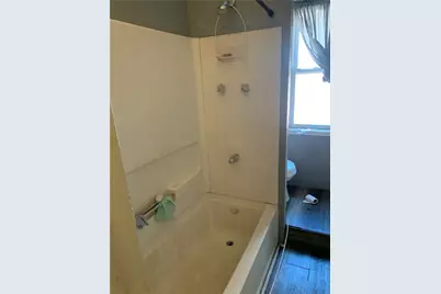 416 Suncrest St, Pittsburgh, PA 15210 - Photo 17