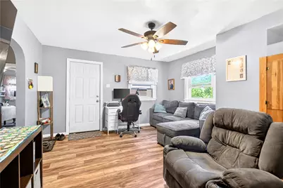 10 Elizabeth St, Canton Township, PA 15301 - Photo 7