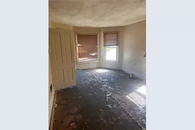 702 Vine, West Newton, PA 15089 - Photo 25