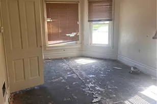 702 Vine, West Newton, PA 15089 - Photo 25