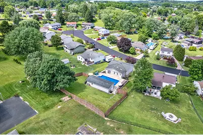12 Cree Dr, Hempfield Township, PA 15601 - Photo 3