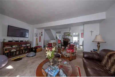 9 Graham Pl, Pittsburgh, PA 15232 - Photo 11