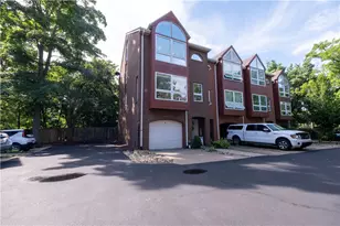 9 Graham Pl, Pittsburgh, PA 15232 - Photo 1